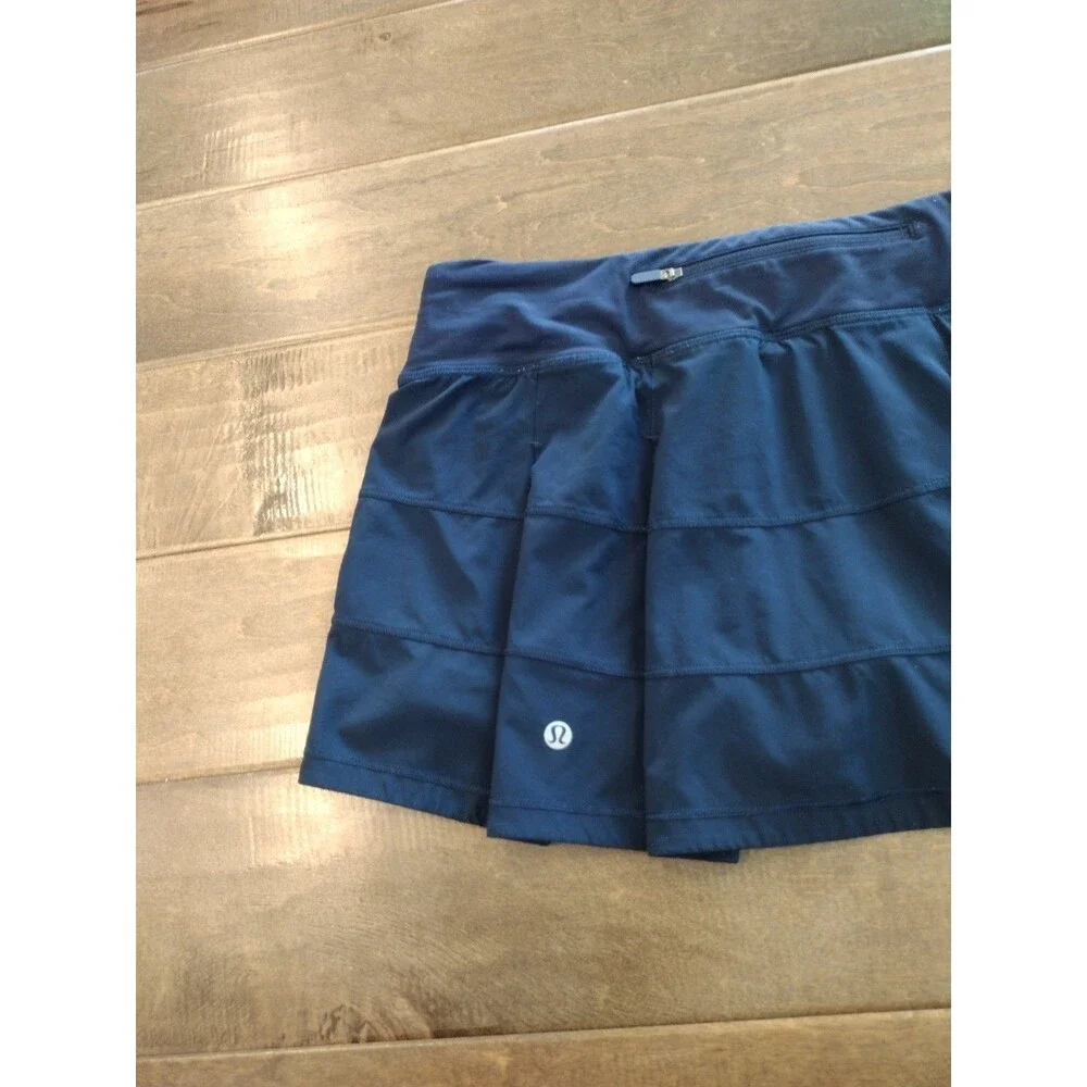 LULULEMON Women's EEUC navy blue Pace Rival tennis Skirt Skort - size 6 rare